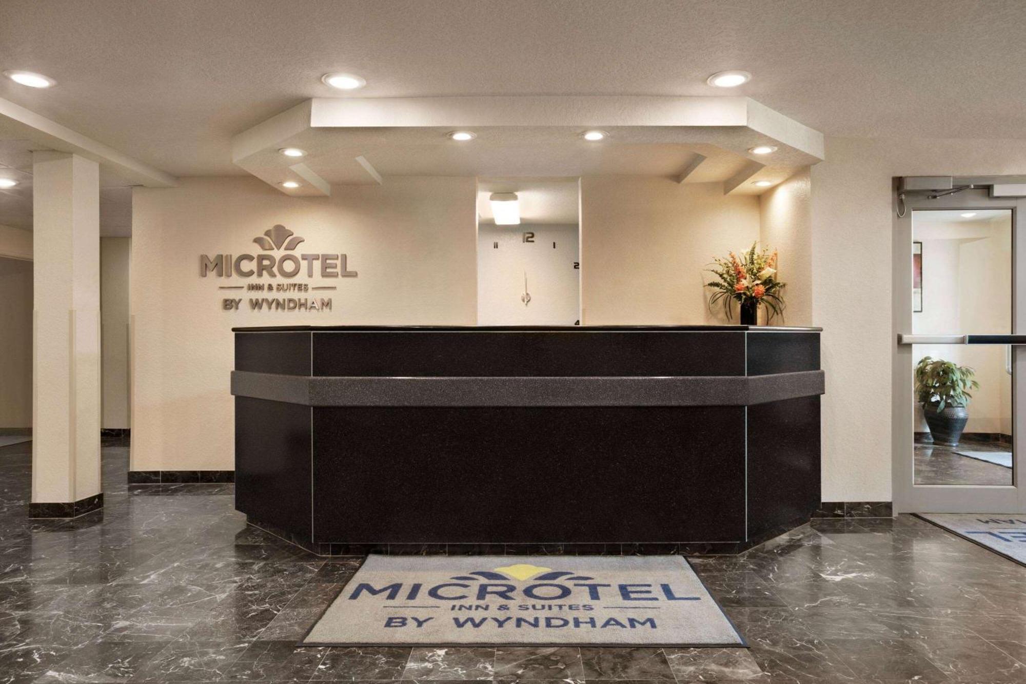 Microtel Inn & Suites By Wyndham Калпепер Екстер'єр фото